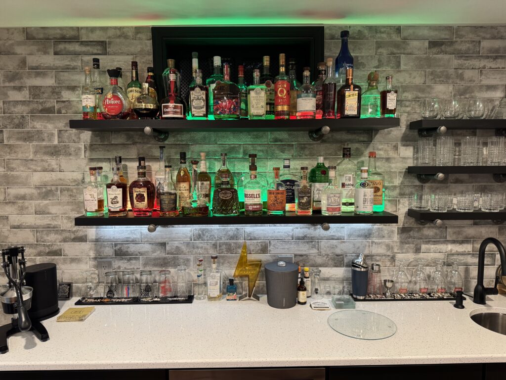 WLED controlled bar lights with Christmas theme